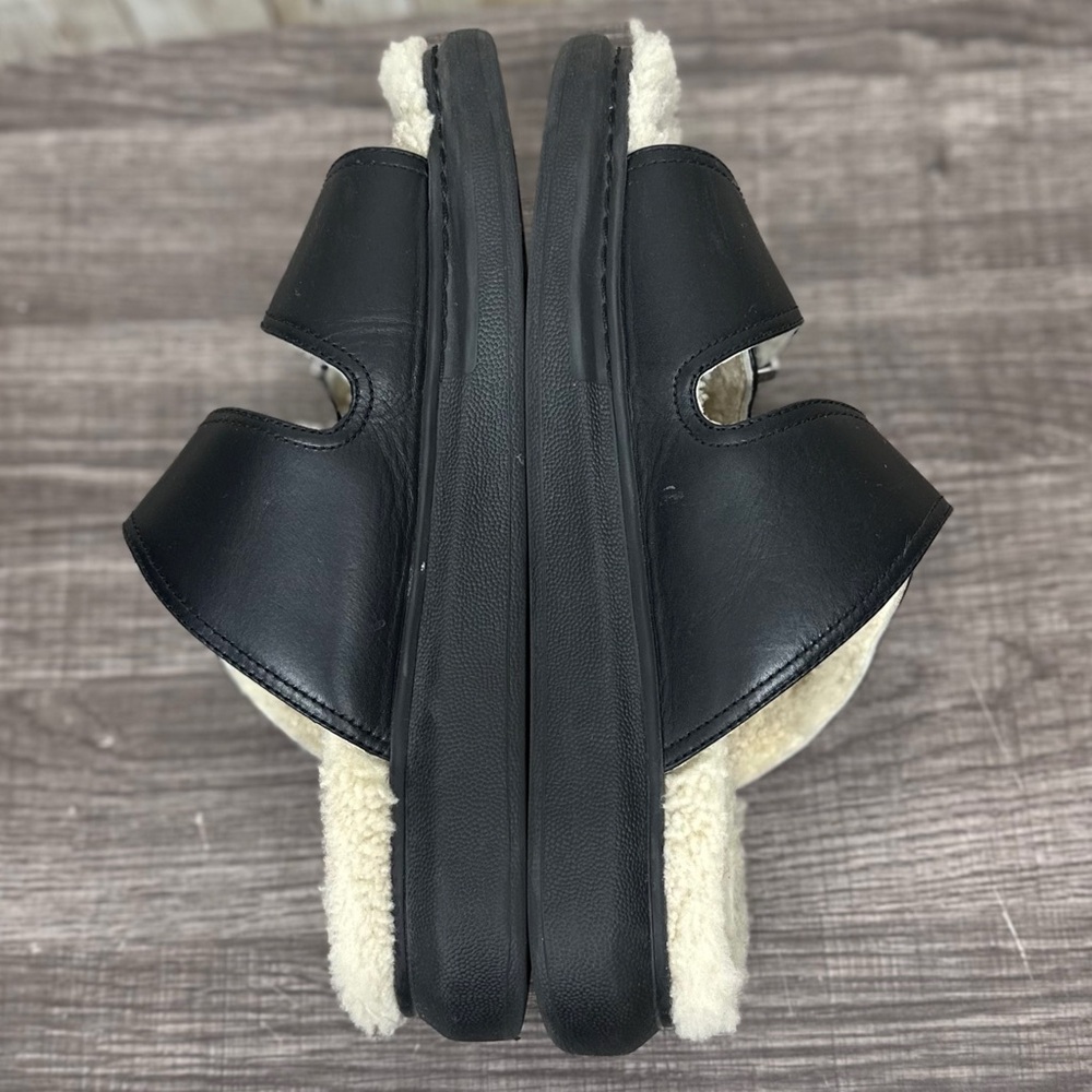 Alexander McQueen Wmns Oversized Hybrid Slide 'Shearling Black' - Picture 5 of 16